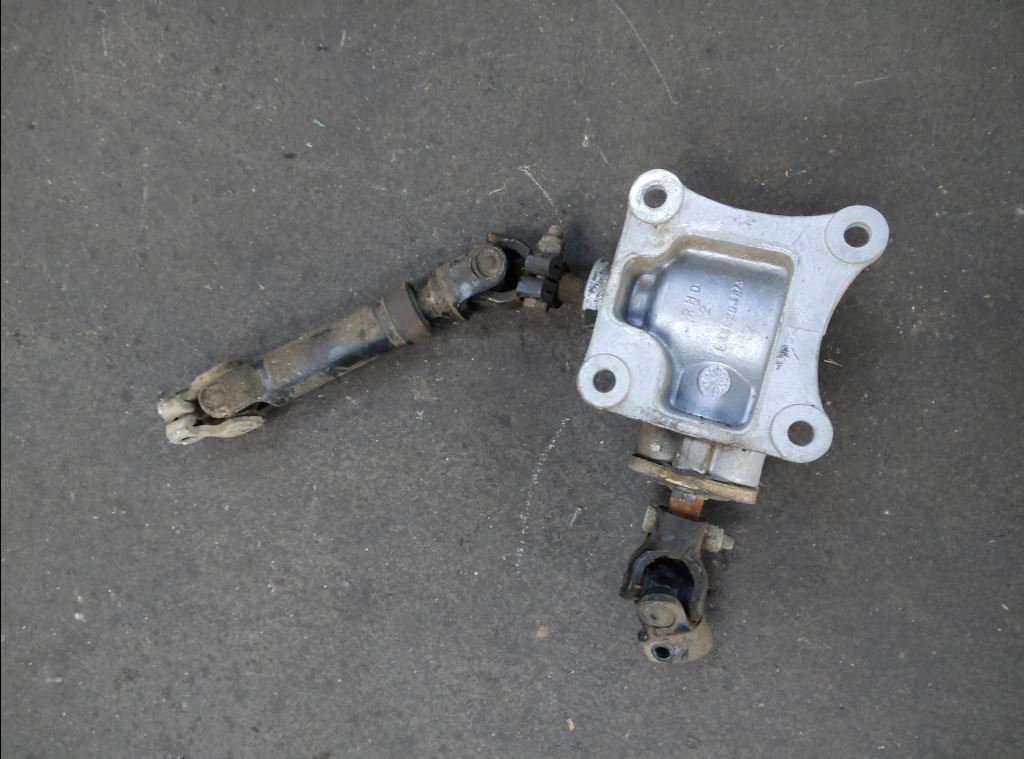 piece_RENAULT BETAIL BOITIER DE DIRECTION 5000204673