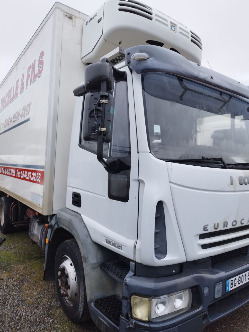 piece_ IVECO 120E18 CAB 504085036
