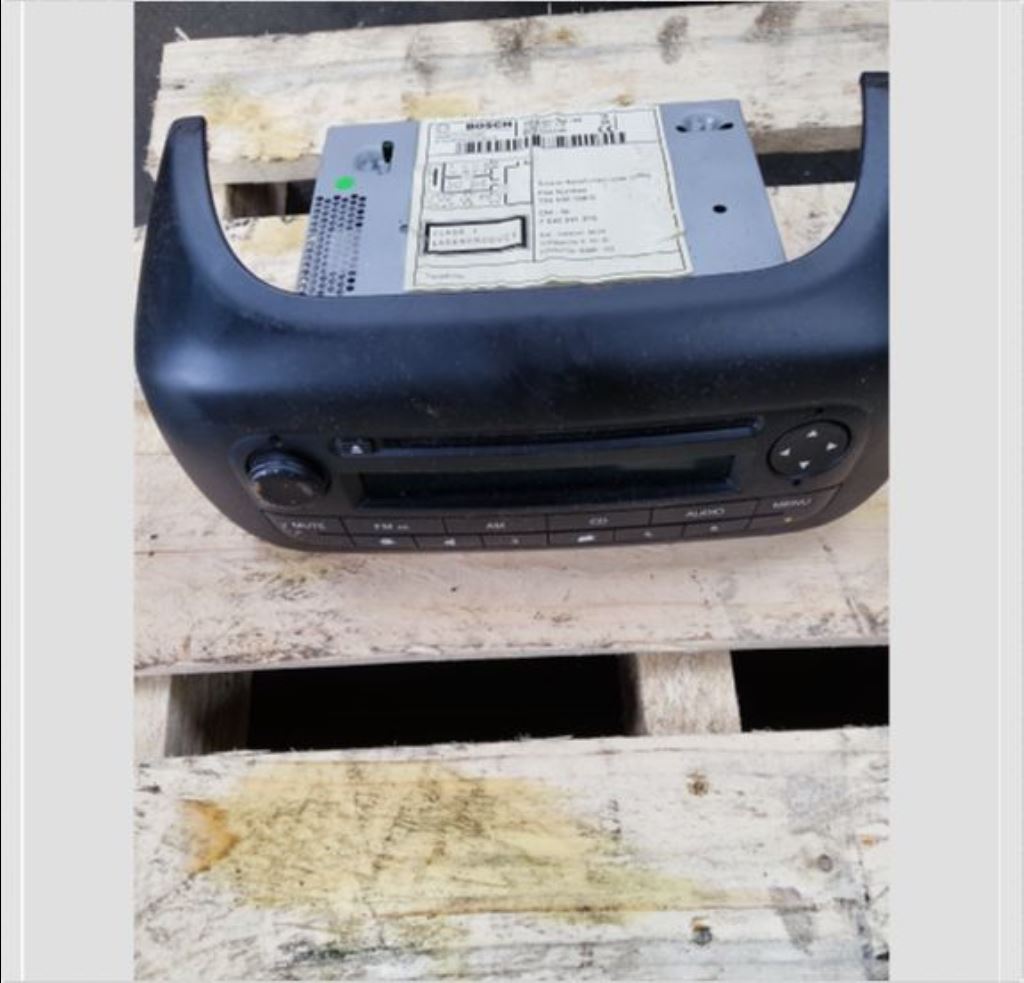 piece_FIAT FIORINO  AUTORADIO 735586124