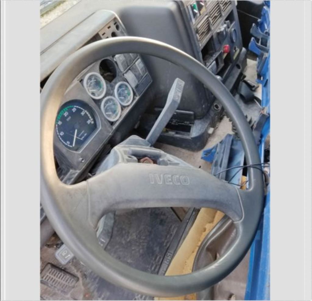 piece_IVECO 190E27 RL VOLANT DE DIRECTION
