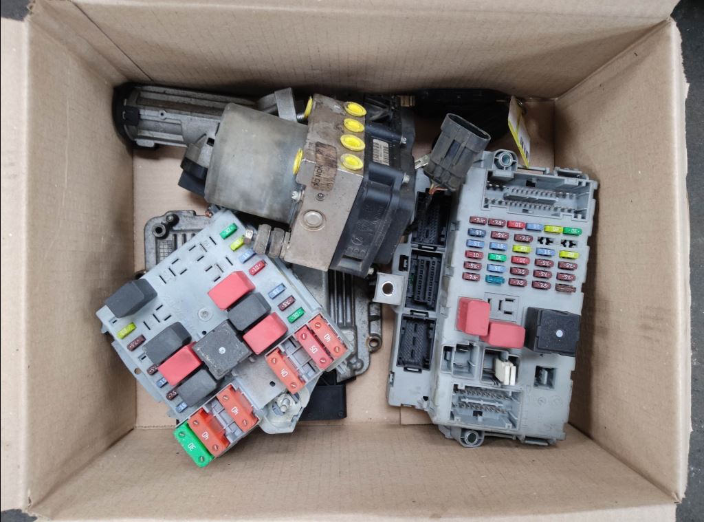 piece_FIAT DUCATO  KIT DE DEMARRAGE 0281015576