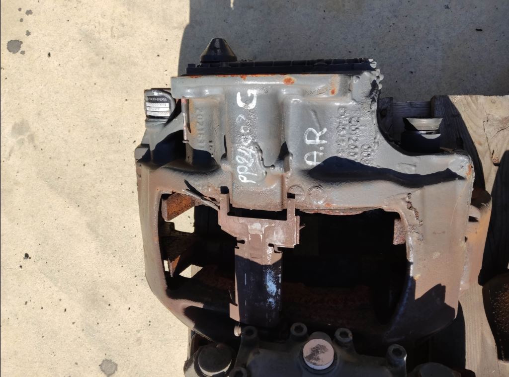 piece_DAF XF460  ETRIER DE FREIN ARRIERE GAUCHE 1862300