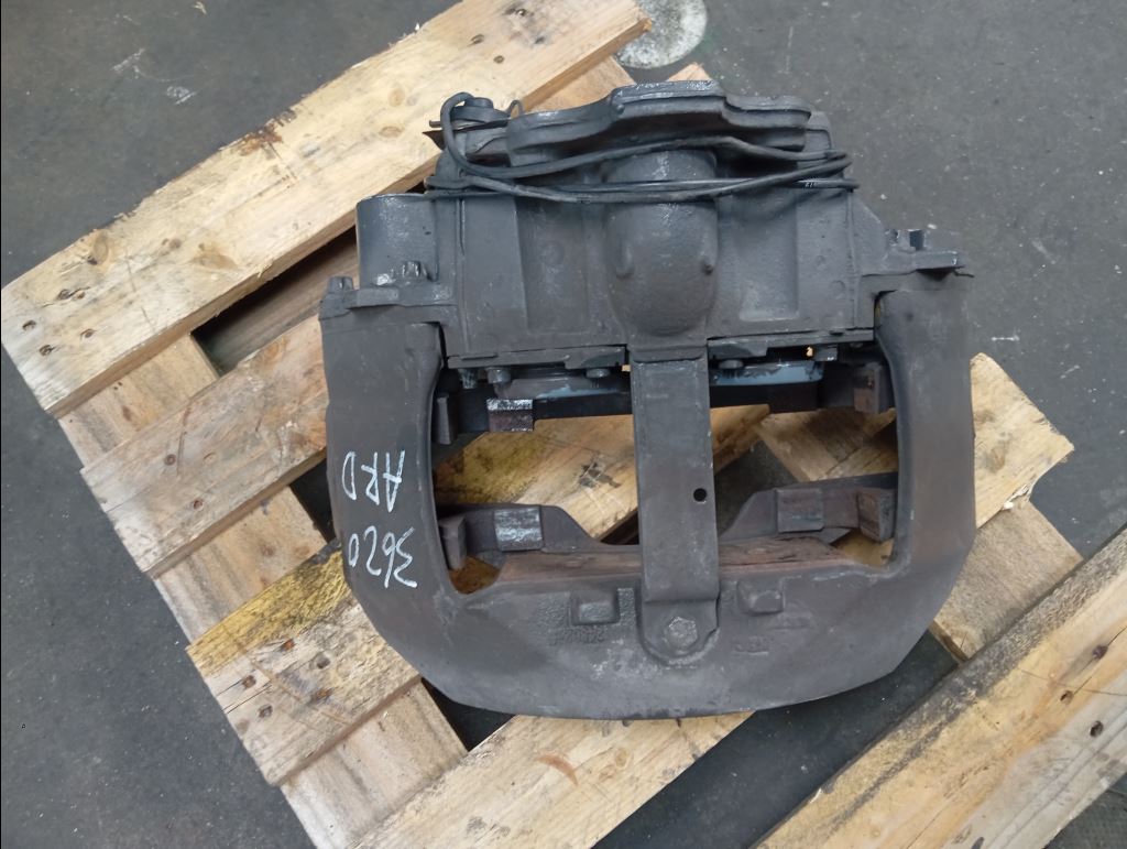 piece_RENAULT T  ETRIER DE FREIN ARRIERE DROIT 7421487685