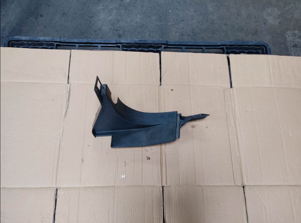 piece_RENAULT T440 CAPOT TAPIS DE SOL 7482555713