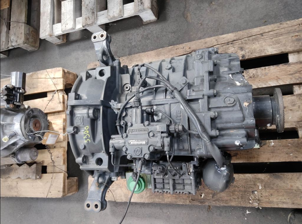 piece_MAN 10.220  BOITE DE VITESSE - 12T 6AS800TO