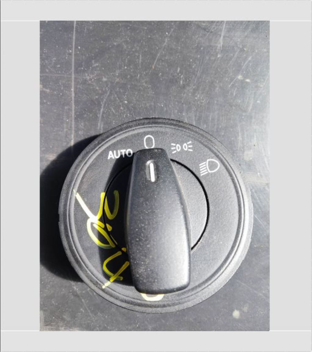 piece_IVECO AS WAY 490 INTERRUPTEUR PHARES 5802393915