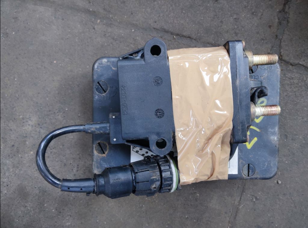 piece_RENAULT PREMIUM BOITIER FUSIBLE 20514313