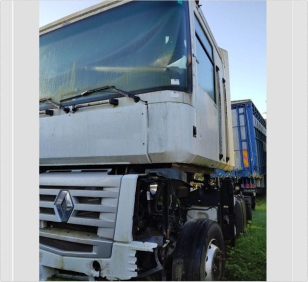 piece_RENAULT MAGNUM ESSIEU AVANT 7420506208