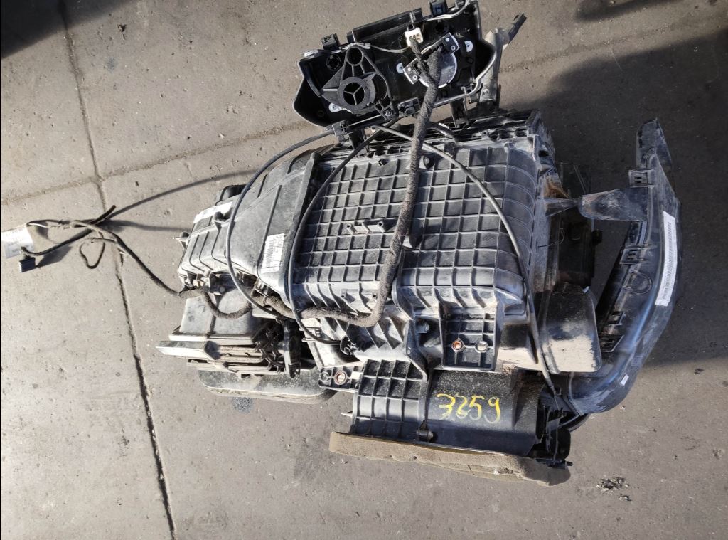 piece_CITROEN JUMPER  LEVIER DE FREIN A  MAIN 4701C2