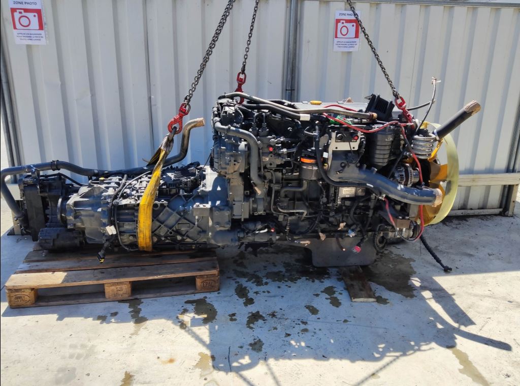 piece_IVECO AS440T BOITE DE VITESSE 12AS2330TD+IT