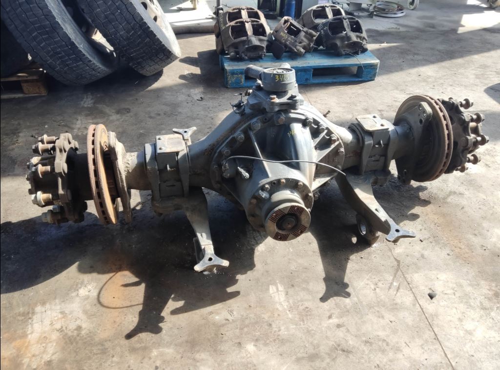 piece_DAF CF85  CORPS DE PONT ARRIERE 1347 R=2.80 AB