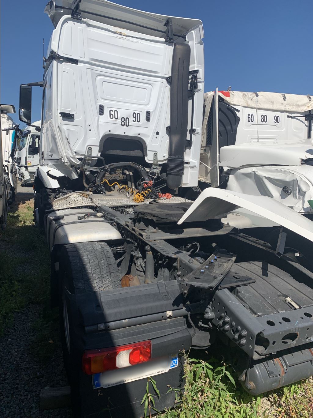 piece_MERCEDES ACTROS ETRIER DE FREIN ARRIERE DROIT A0054200283