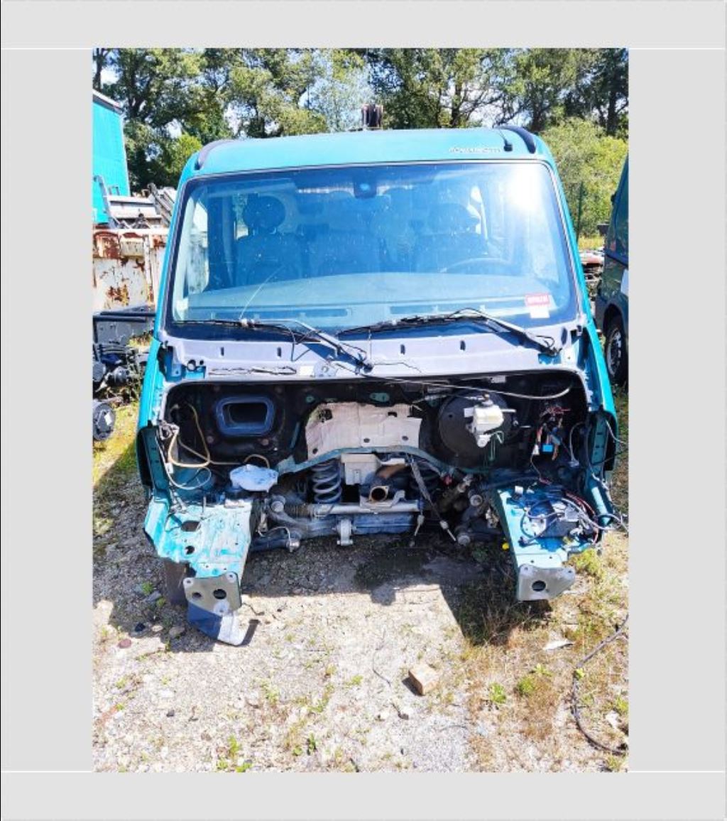 piece_RENAULT MASTER ESSIEU ARRIERE 7701475796