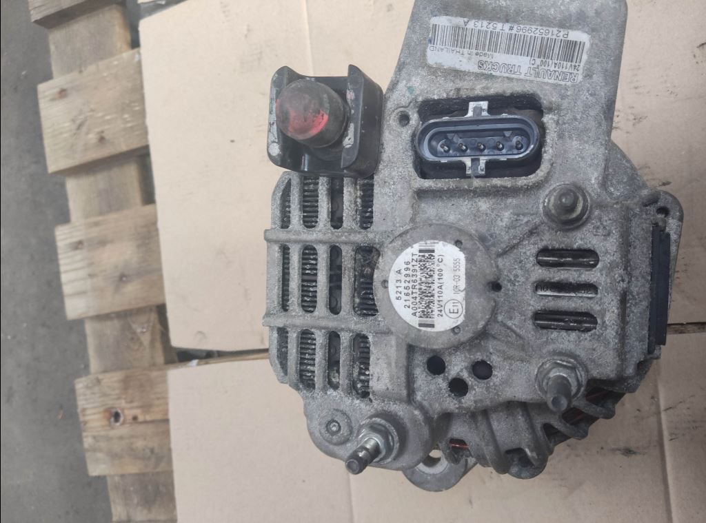 piece_RENAULT T 460 ALTERNATEUR 7421652996