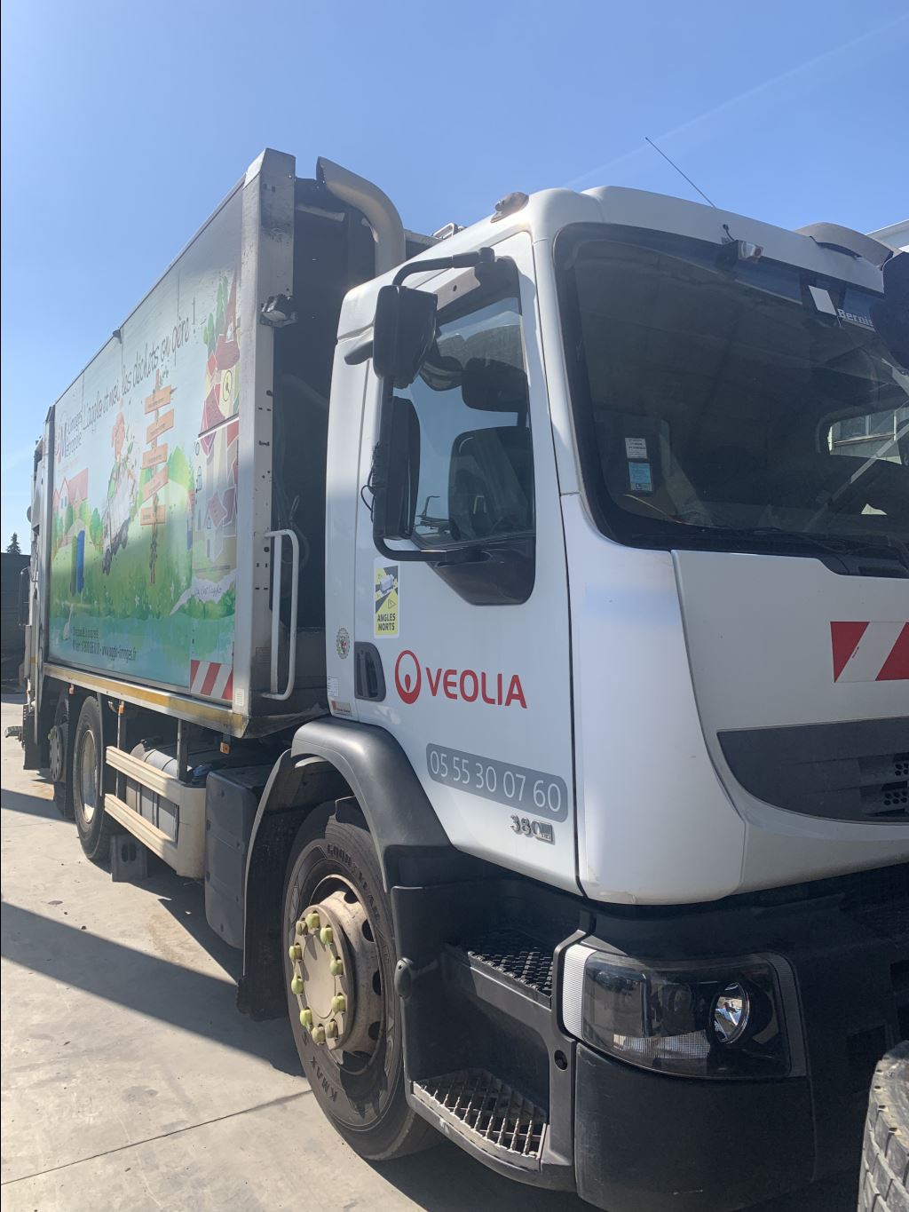 piece_RENAULT PREMIUM  RETROVISEUR ELECTRIQUE DROIT 7420862815 1736865