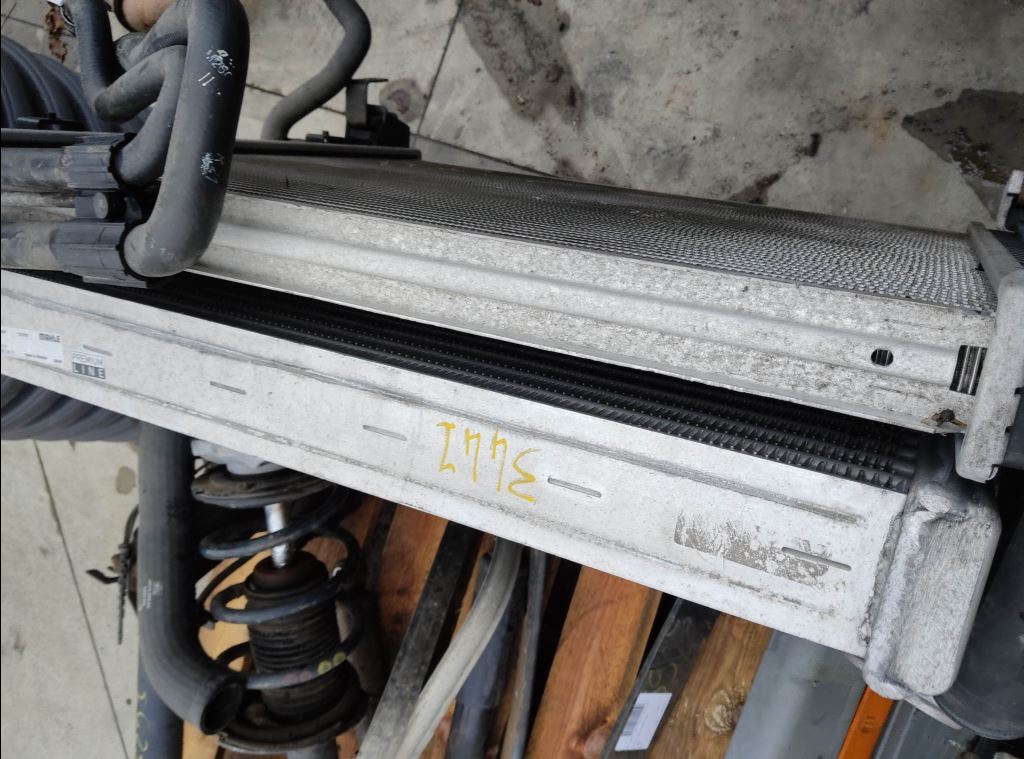 piece_MERCEDES ATEGO RADIATEUR EAU A9735000803