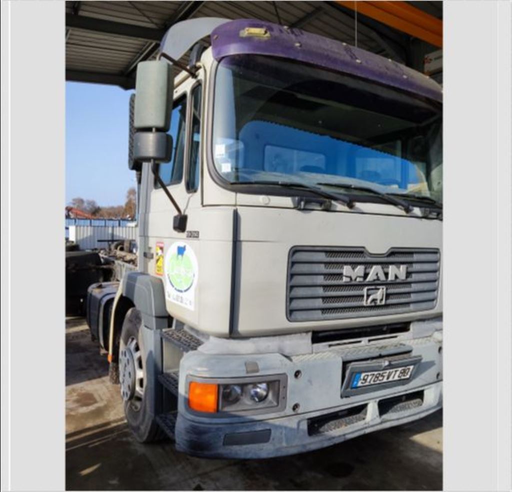 piece_MAN 19.314  ETRIER DE FREIN AVANT GAUCHE 81508046266