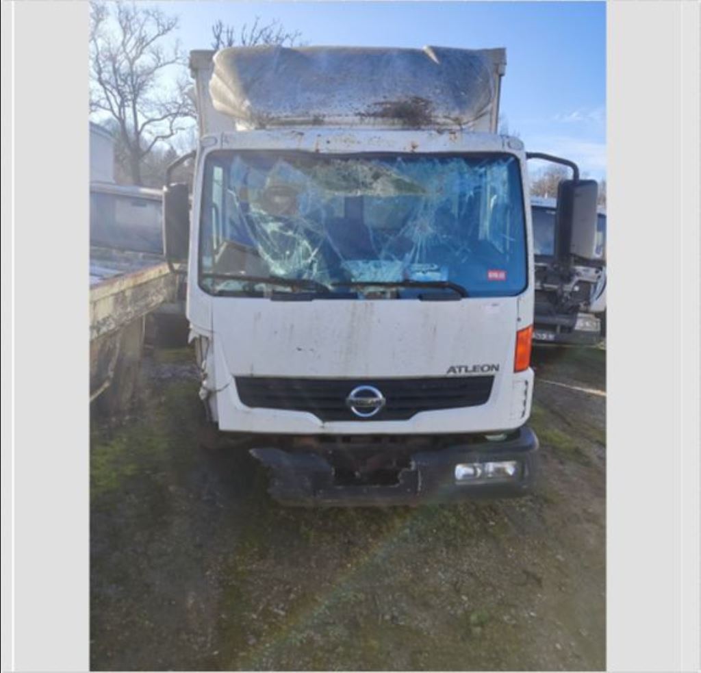 piece_NISSATLEONPOUTRE ESSIEU AVANT 40001-9X60A