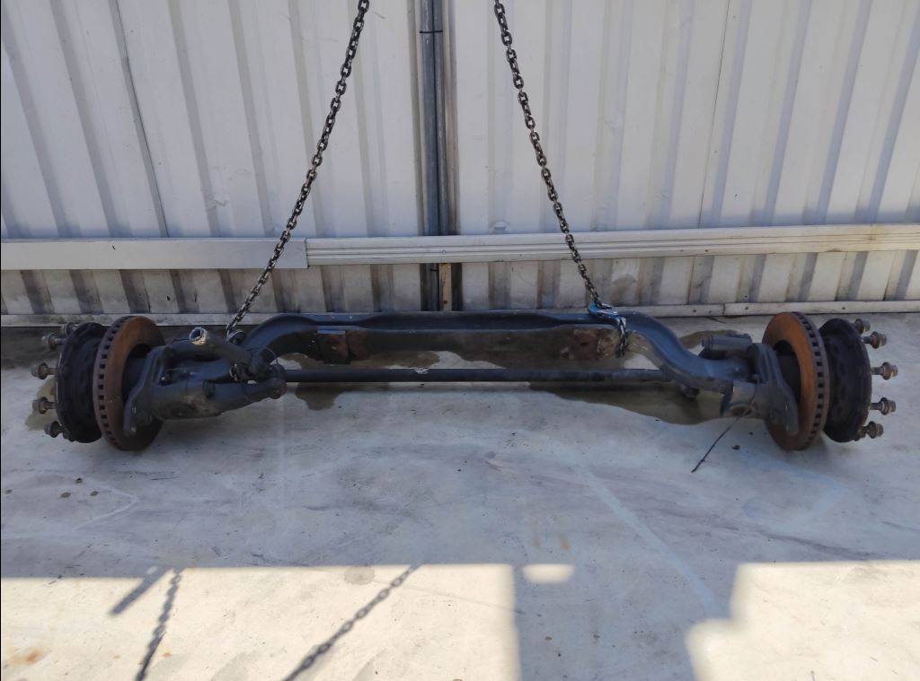 piece_IVECO AS440T BARRE ACCOUPLEMENT AVANT 5801476463