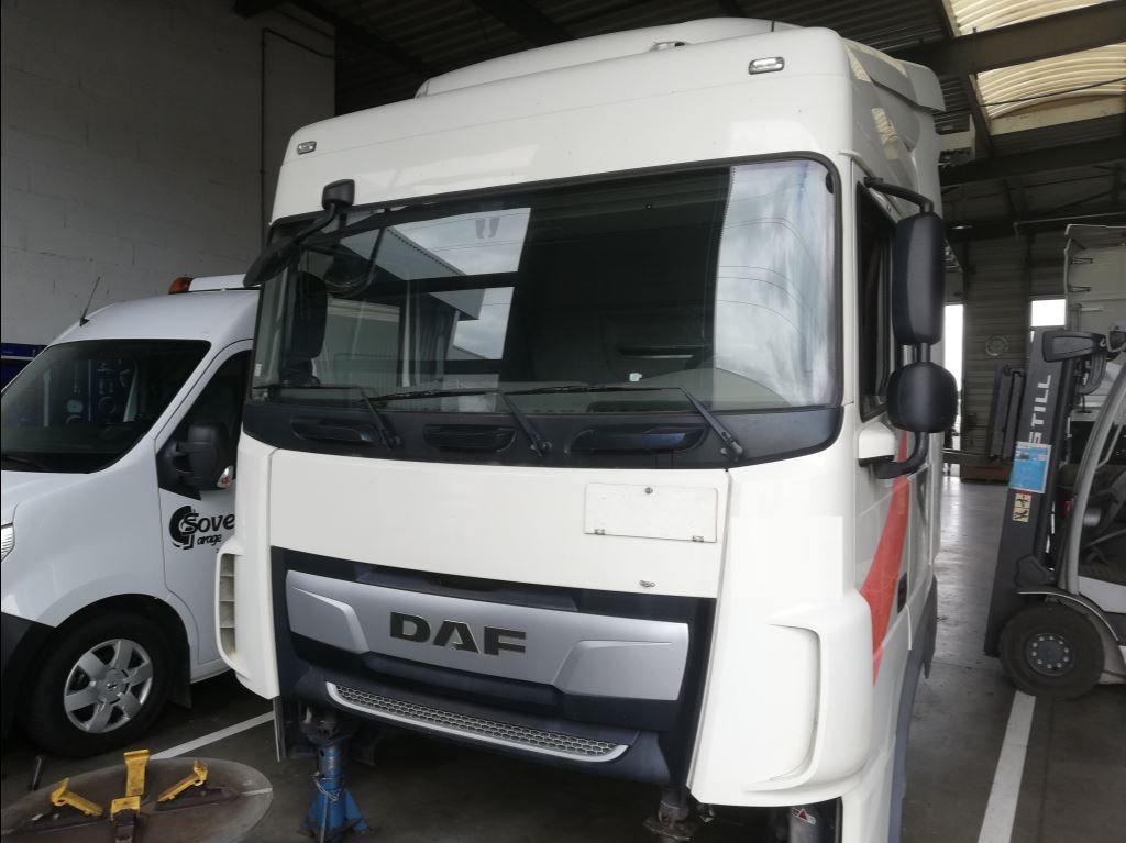 piece_DAF XF480 UNITE DE CONTROLE CHASSIS 2148049