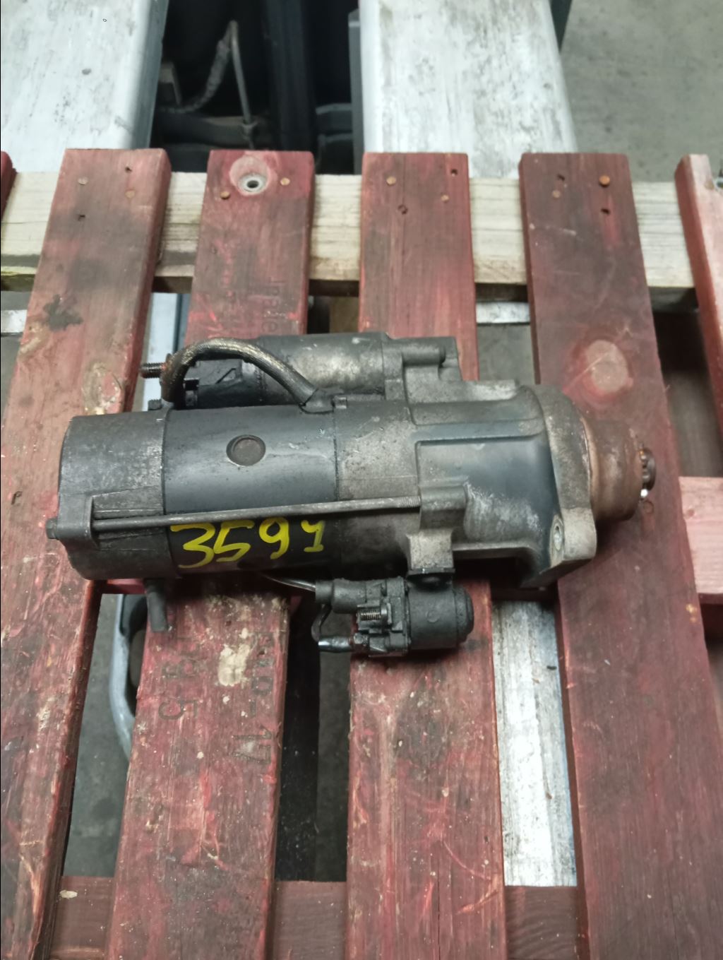 piece_RENAULT PREMIUM  DEMARREUR