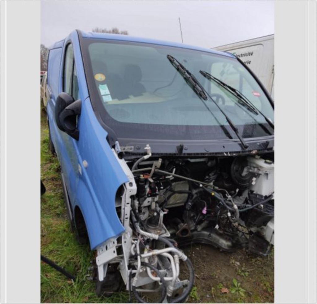 piece_RENAULT TRAFIC II FOURGON AFFICHEUR 8201535448