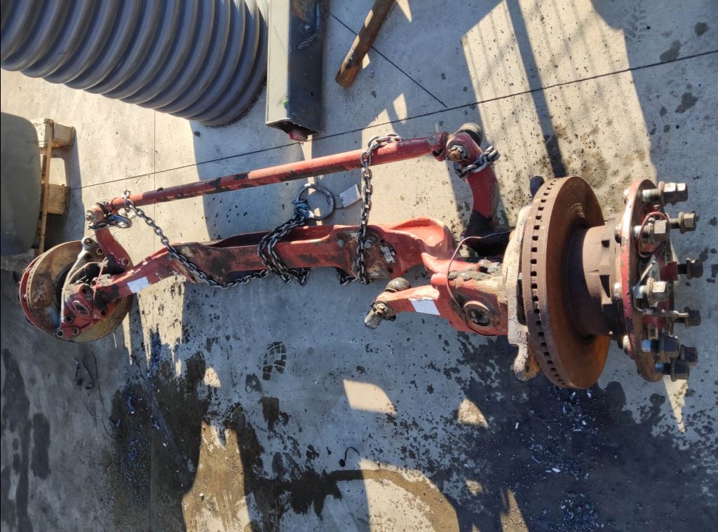 piece_IVECO 190S35 MOYEU AVANT DROIT 7188706