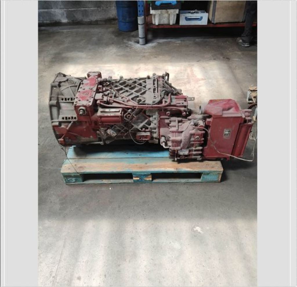 piece_IVECO BV DIV 1904 16S151 +IT 8851706