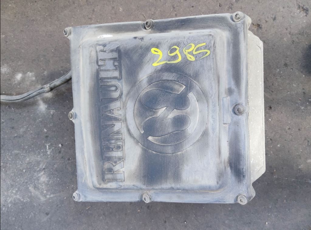 piece_RENAULT MIDLUM  POMPE AD BLUE 7421350673