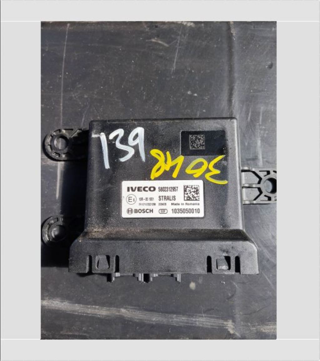piece_IVECO AS WAY 490 BOITIER ECU 5802312957