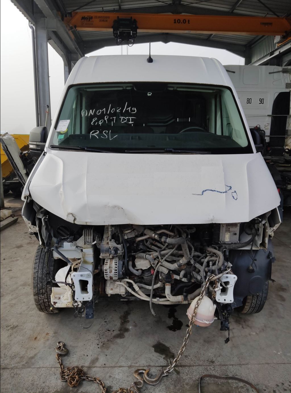 piece_VOLKSWAGEN CRAFTER  PORTE AVANT DROITE 7C0831056H