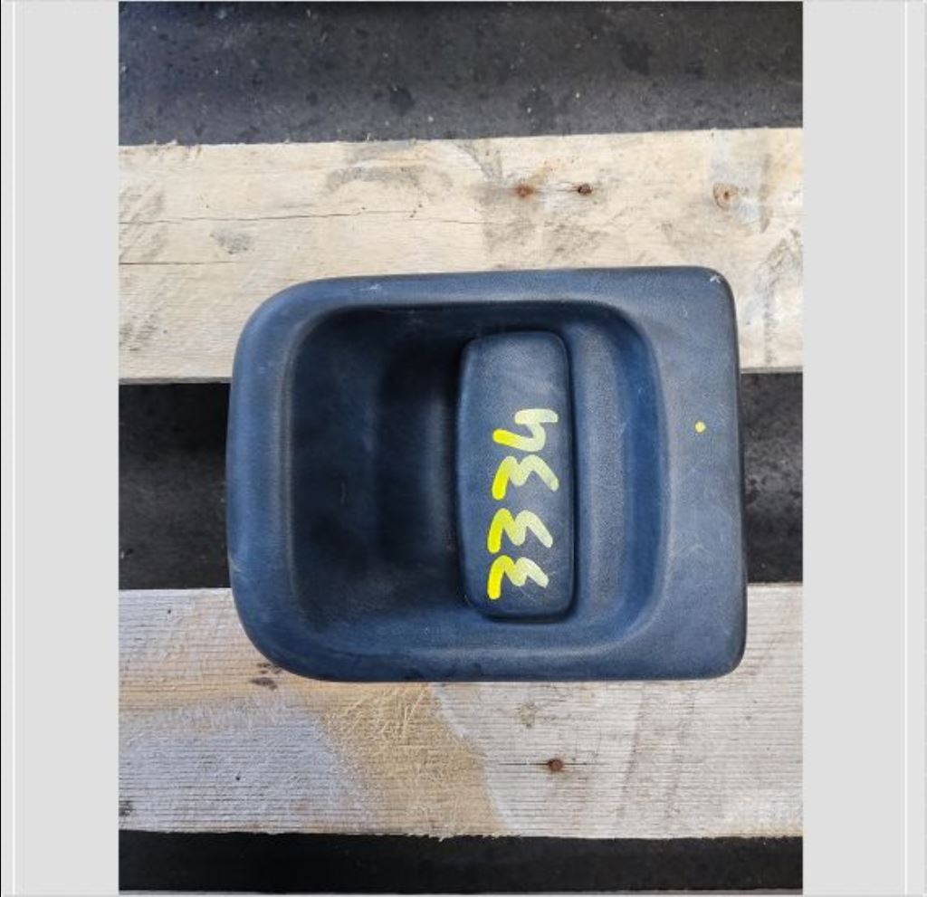 piece_RENAULT MASTER POIGNEE EXTERRIEUR AVG 7700352488