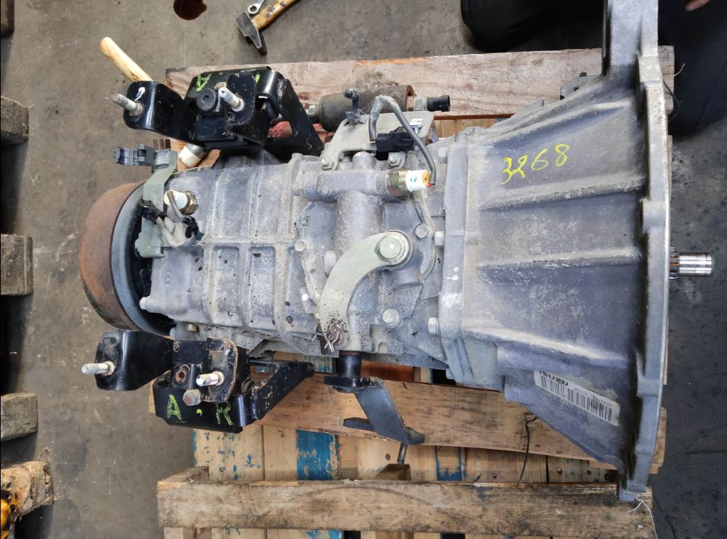 piece_ISUZN 3.0D - 8V TURBOBOITE DE VITESSE MANUEL MYY5T