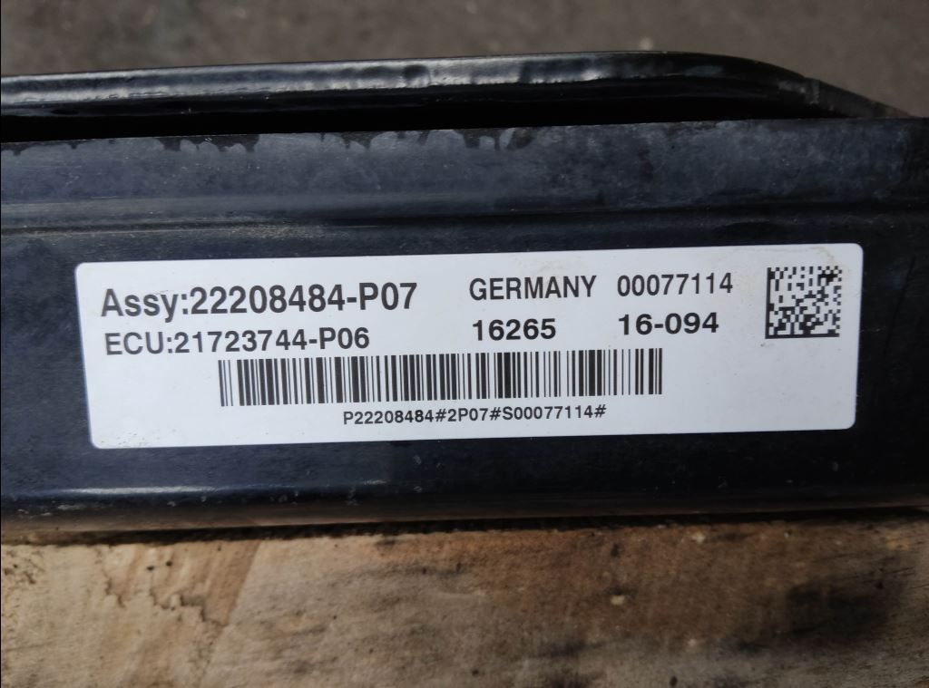 piece_RENAULT T440 BOITIER RADAR 21723744 PO6