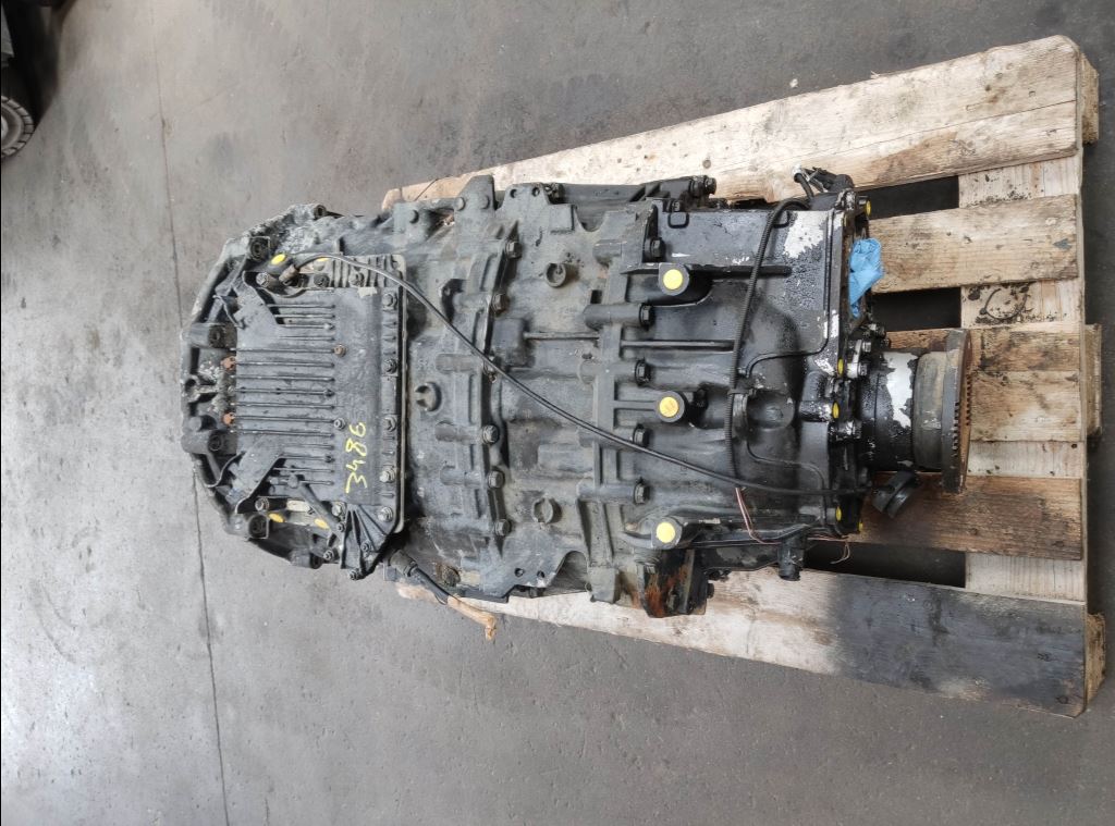 piece_MAN 26.363  BOITE DE VITESSE 12AS2301OD 81.32003-6738