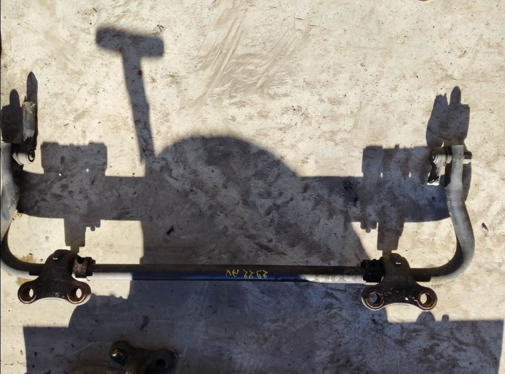 piece_RENAULT T460 BARRE STABILISATRICE AVANT 7421446327