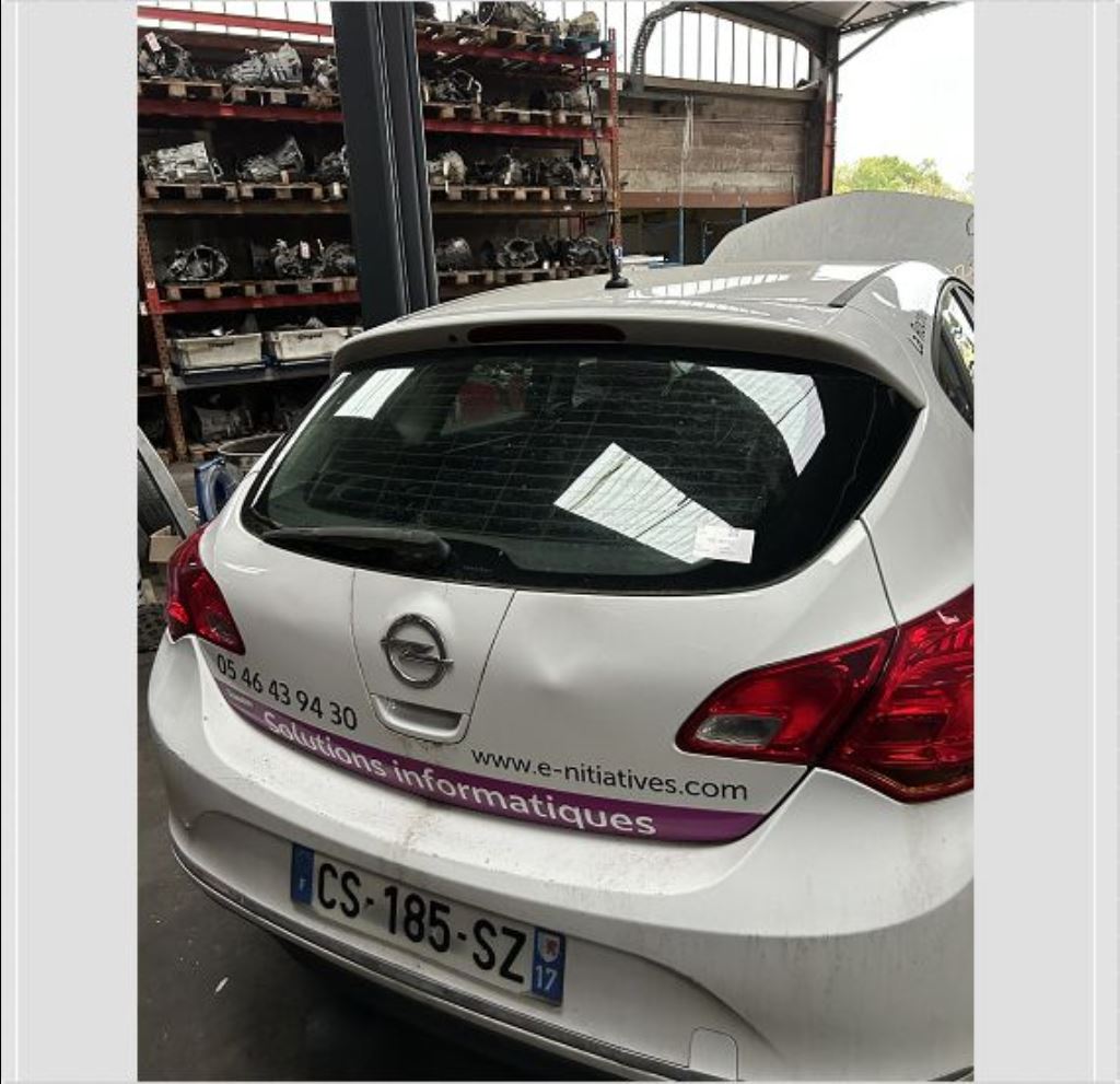 piece_OPEL ASTRA  HAYON COMPLET 13372624
