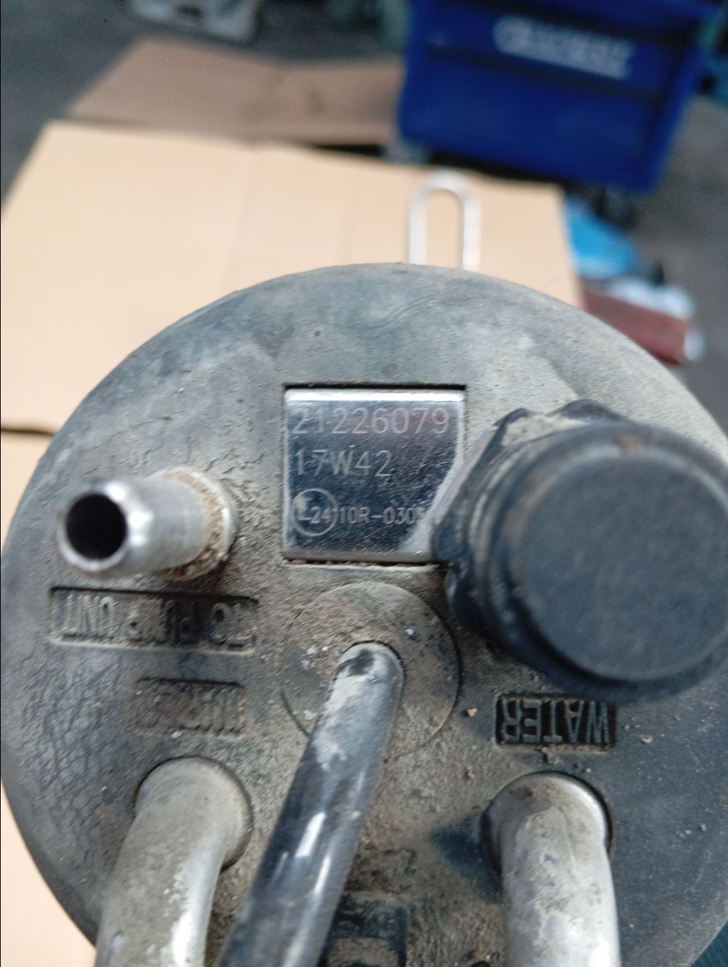 piece_VOLVO FH JAUGE ADBLUE