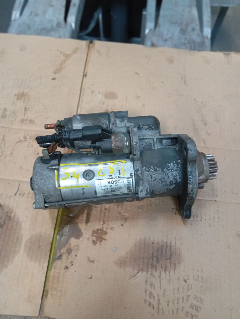 piece_DAF CF85  DEMARREUR 2134698