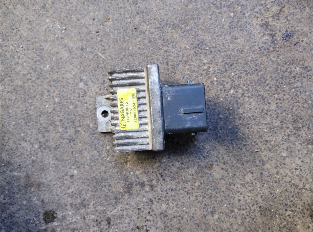 piece_RENAULT TRAFIC RELAIS PRECHAUFFAGE