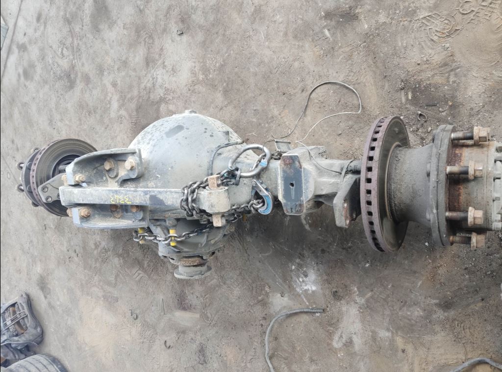 piece_RENAULT D MOYEU ARRIERE DROIT 7482420720