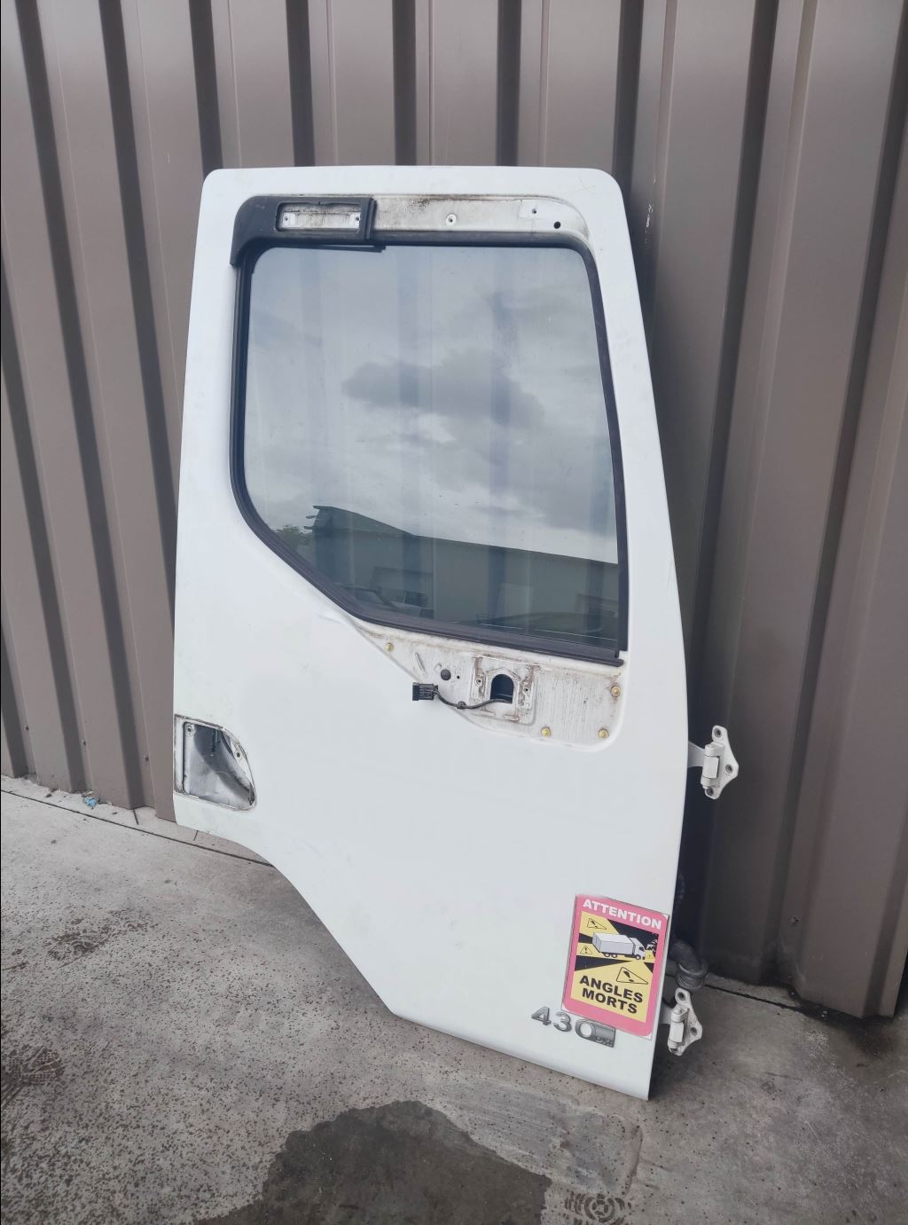 piece_RENAULT RENAULT PORTE AVANT DROITE 5600464824