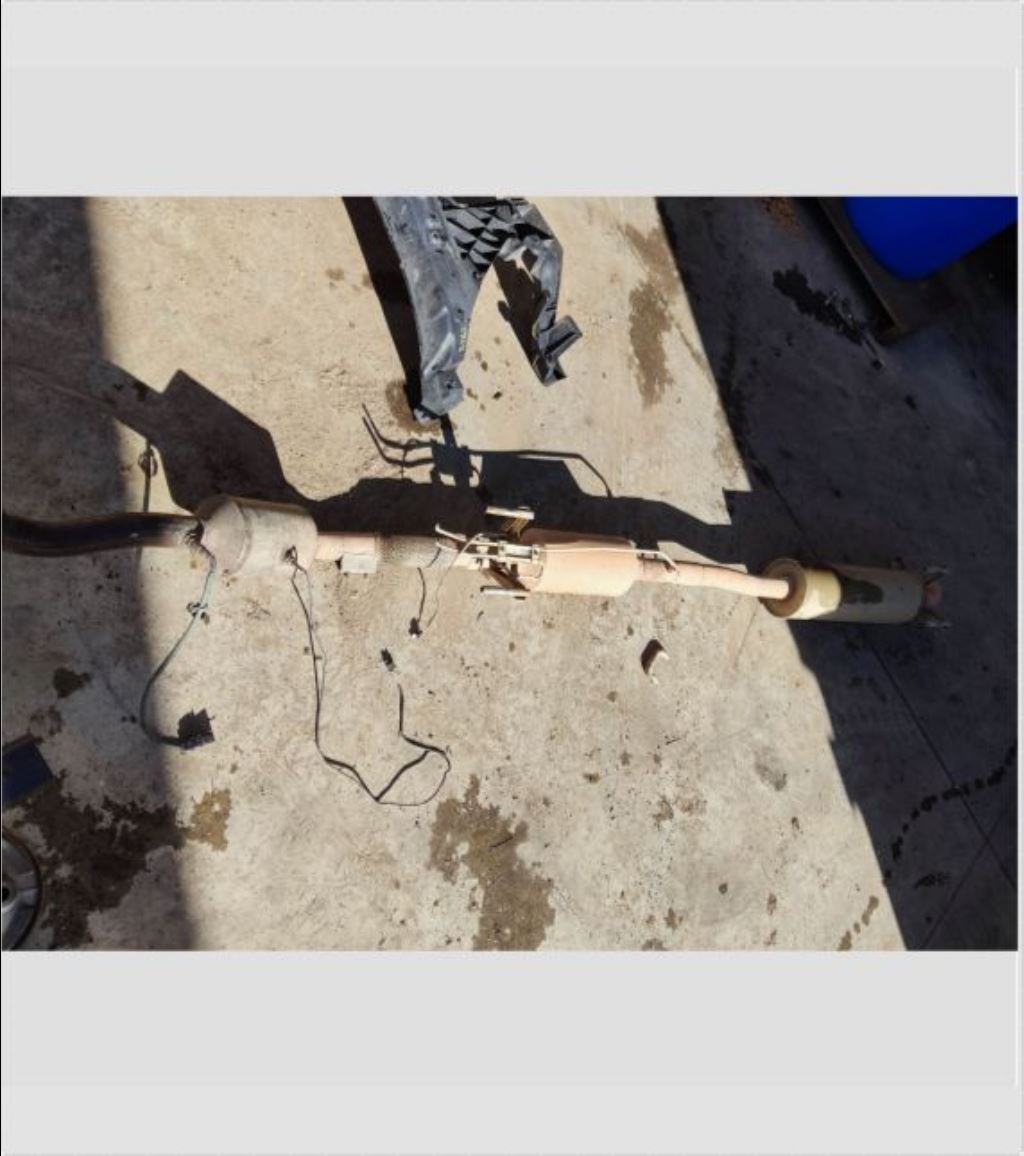 piece_MERCEDES SPRINTER 511D SILENCIEUX D'ECHAPPEMENT A9064900592