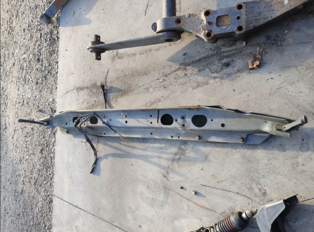 piece_MERCBARRE ANTI ENCASTREMENT ARRIERE A9675202312