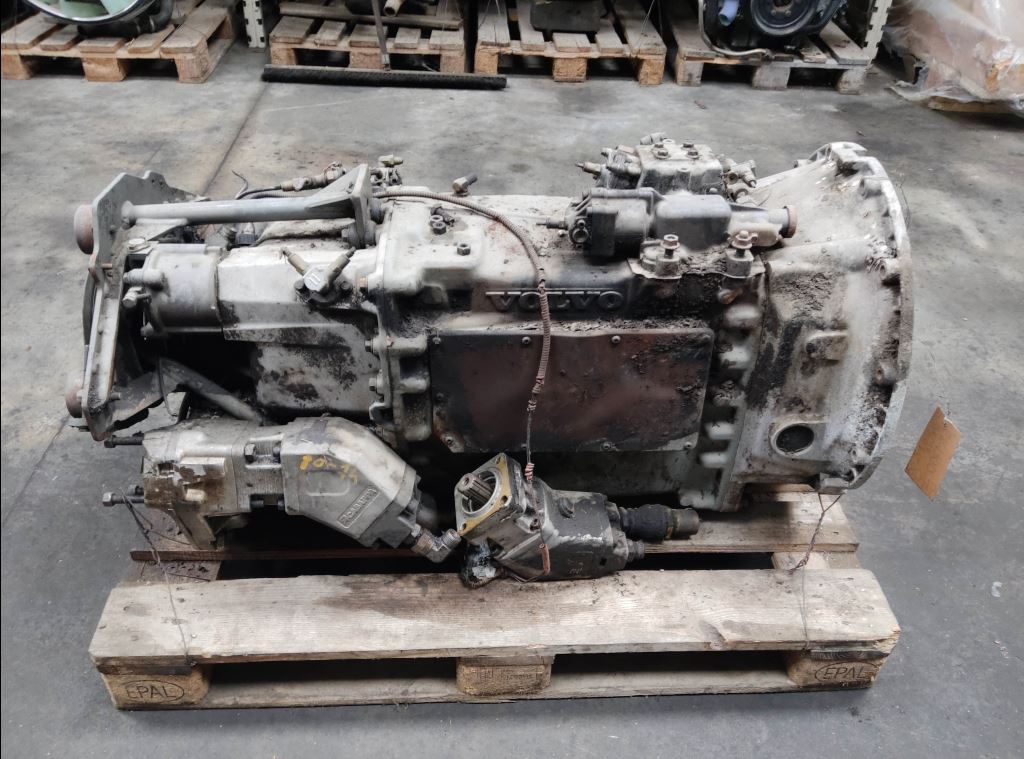 piece_VOLVO FL12 BOITE DE VITESSE MANUELLE SR1700
