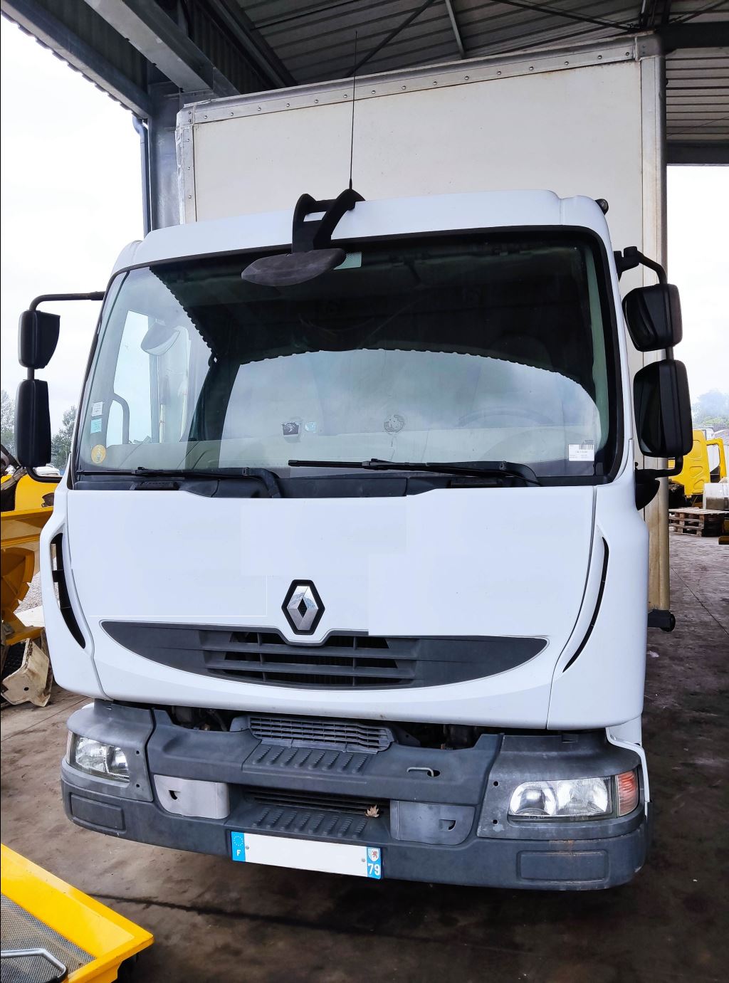 piece_RENAULT MIDLUM  BARRE STABILISATRICE AVANT 5010600015