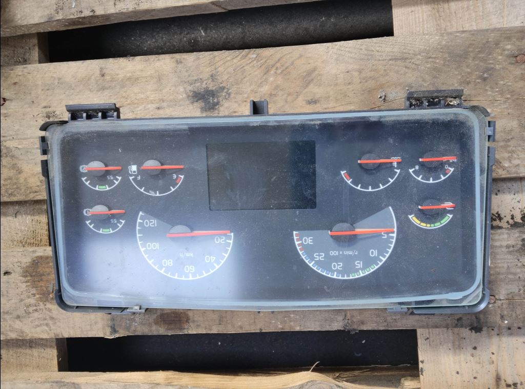 piece_VOLVO FE  AFFICHEUR 21573674