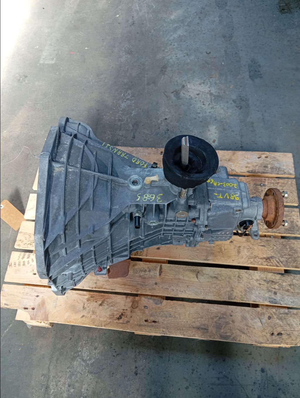 piece_FORDTRANSIT BOITE DE VITESSE MANUEL MT75