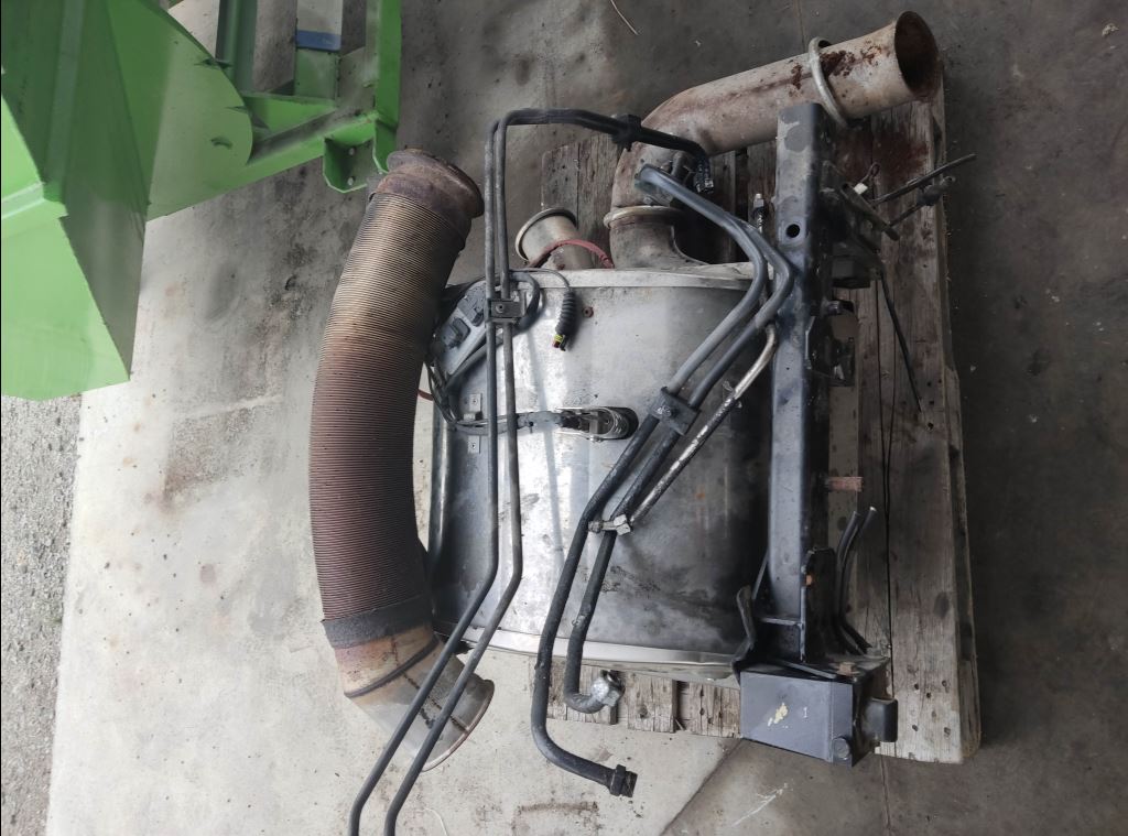 piece_DAF CF85  CATALYSEUR 1866341