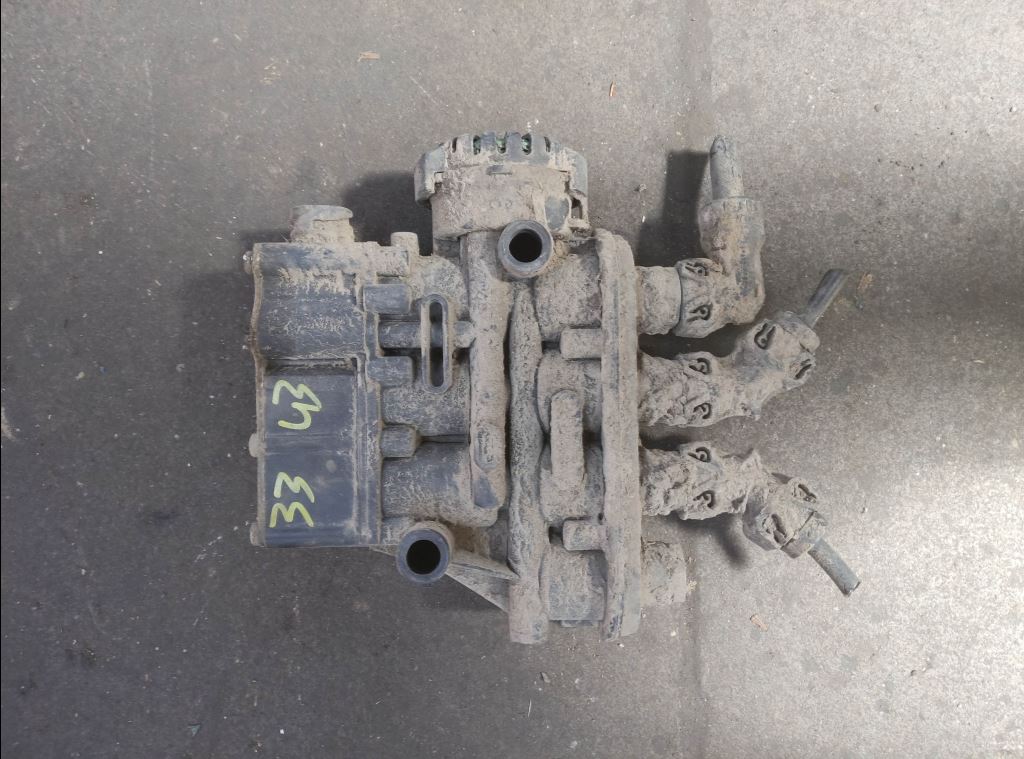 piece_RENAULT D  ELECTROVANNE ECAS 7421083657